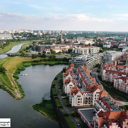 Apartment Market Square Spot