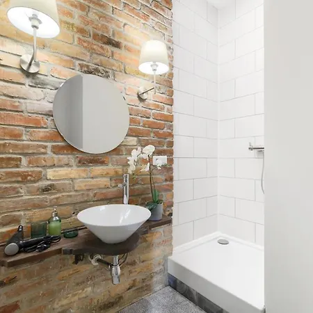 Market Square Spot * Poznaň